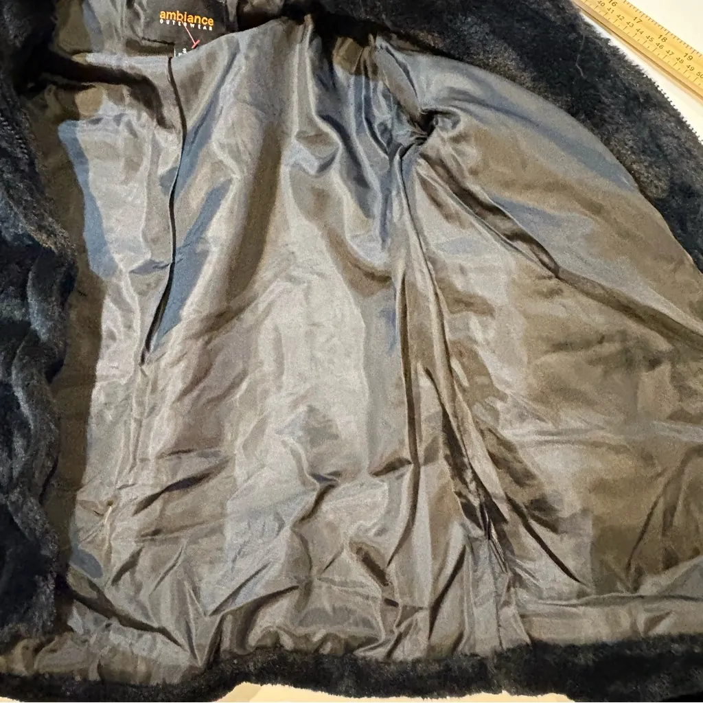 Ambiance Outwear faux fur teddy bear women's jacket size S Black - Image 7