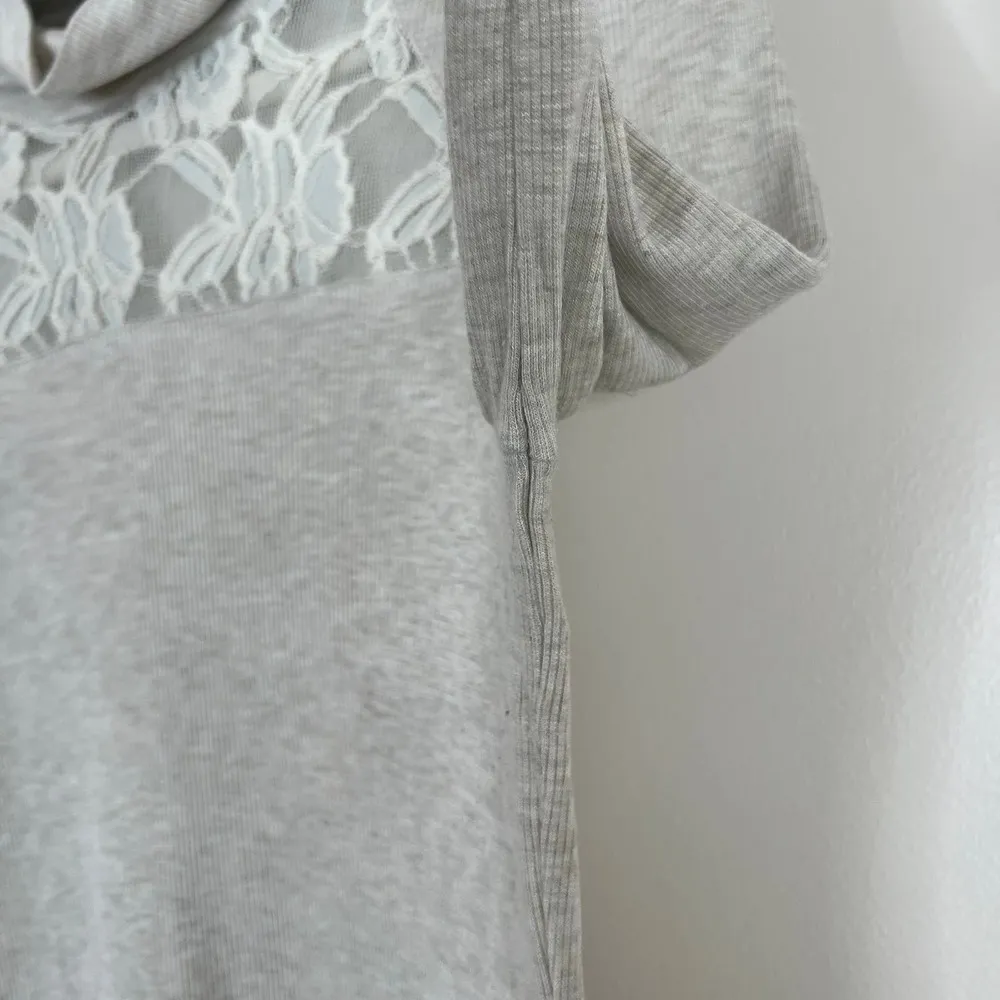 E by Eloise Lace Front Detail Mock Neck Long Sleeve Ribbed Knit Blouse Top Sz M Size M - Image 6