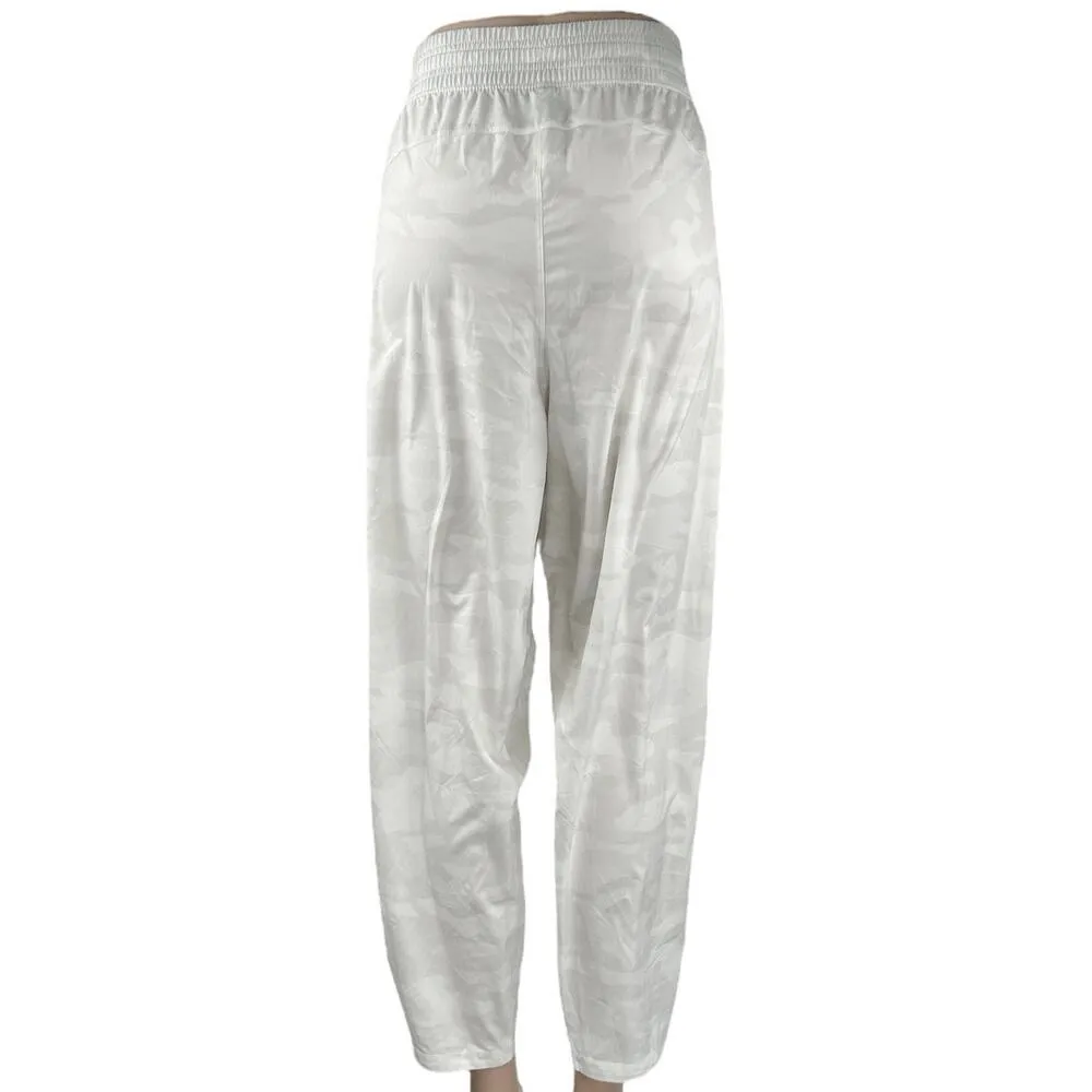 NEW Gap Runaround Womens White Gray Camo Drawstring Wide Leg Sweat Pants Size XL - Image 3