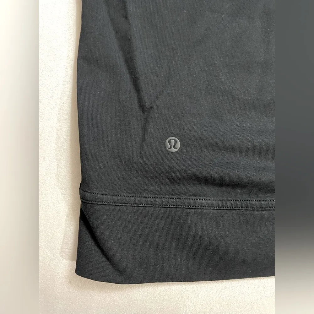 Lululemon Full Zip Black Hoodie Jacket Size 4 Thumb Holes - Image 3