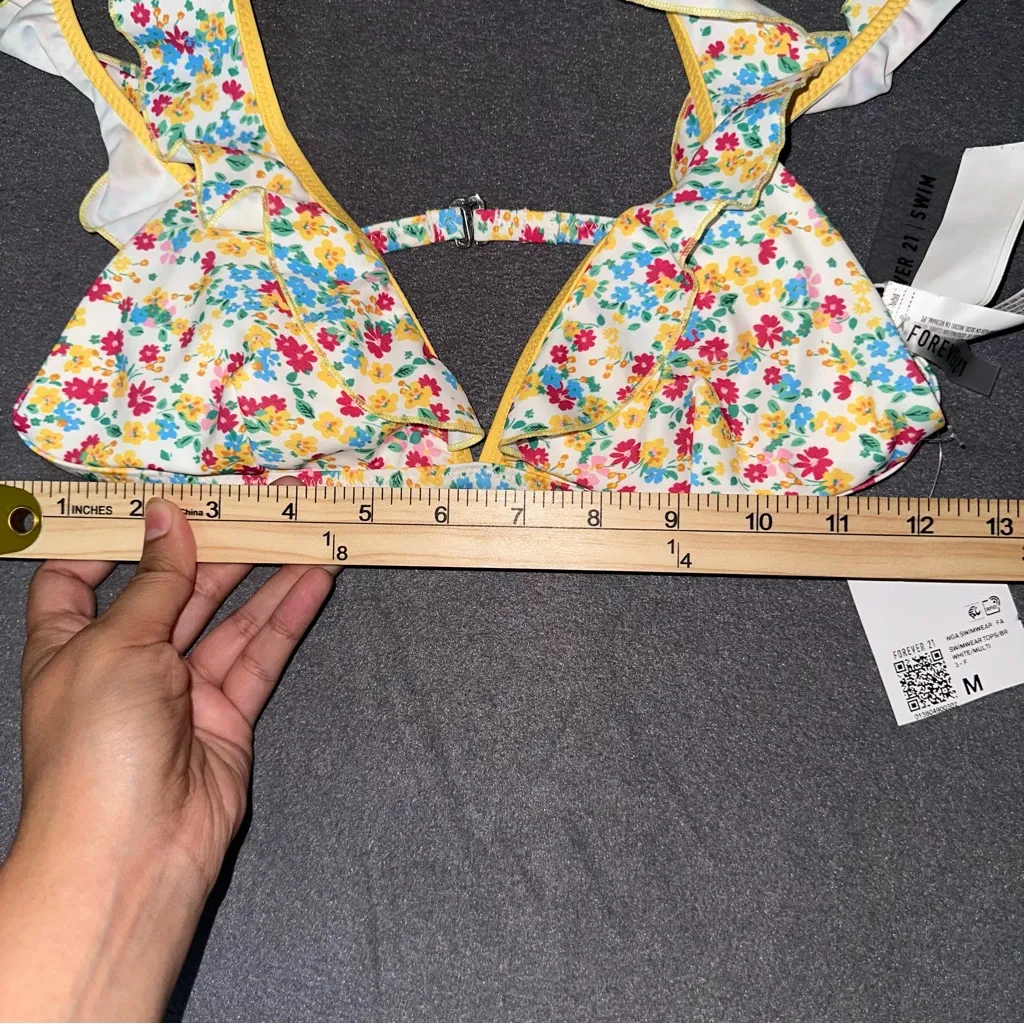 NWT Forever 21 Womens Floral Underwire Bikini Top - Image 4