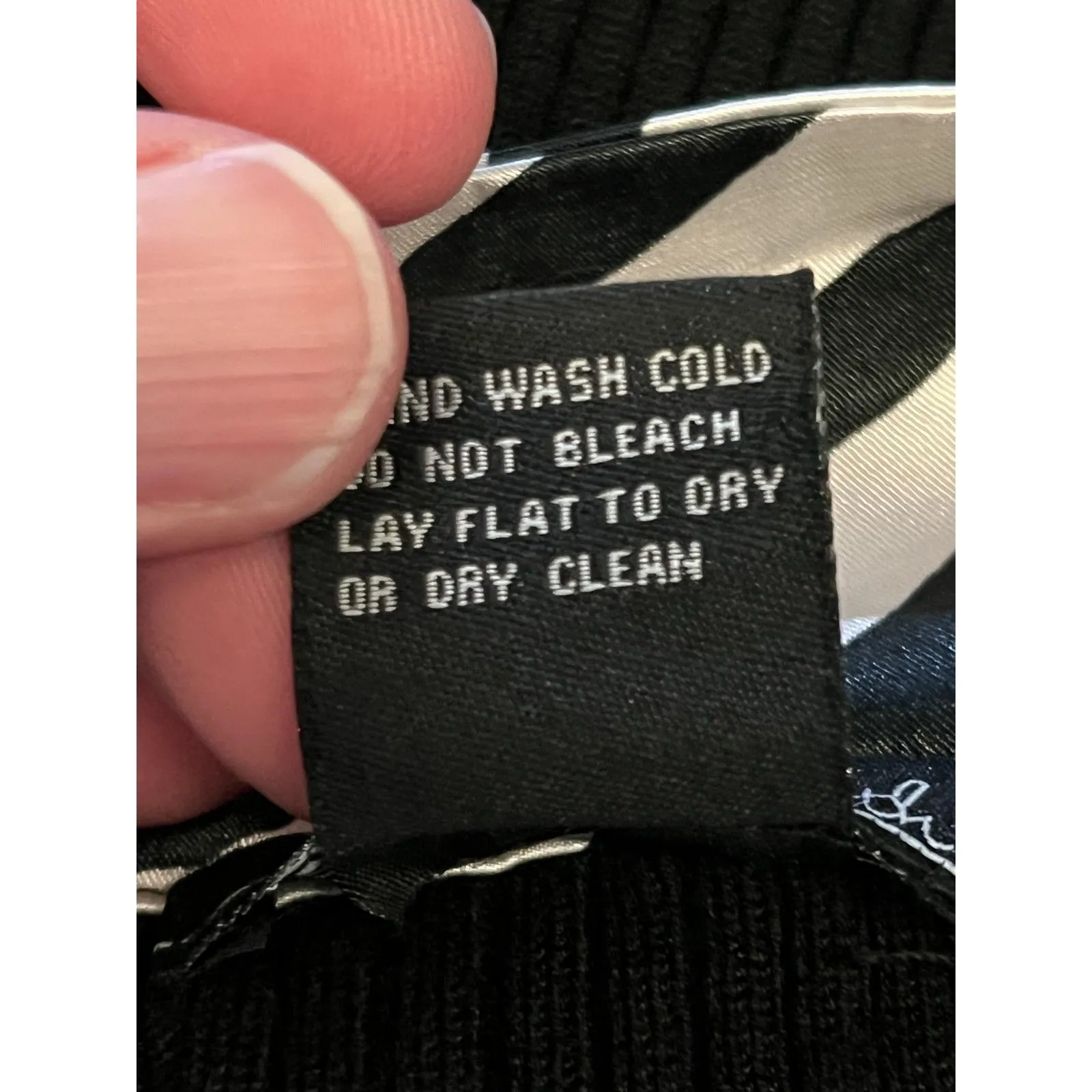 Willi Smith Top Womens Large Black Zebra Print Zip Front Sleeveless Tank - Image 6