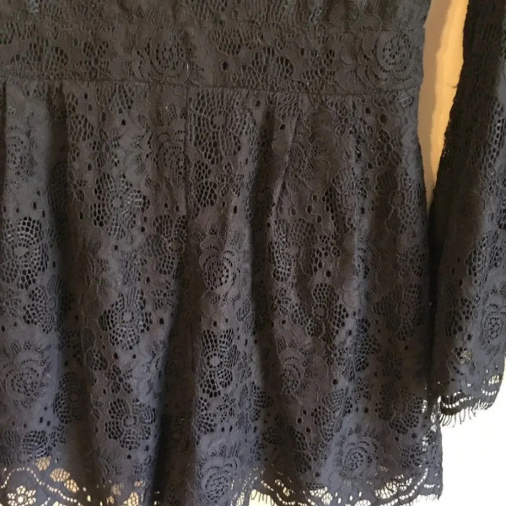 Lost + Wander small black laced romper - Image 4