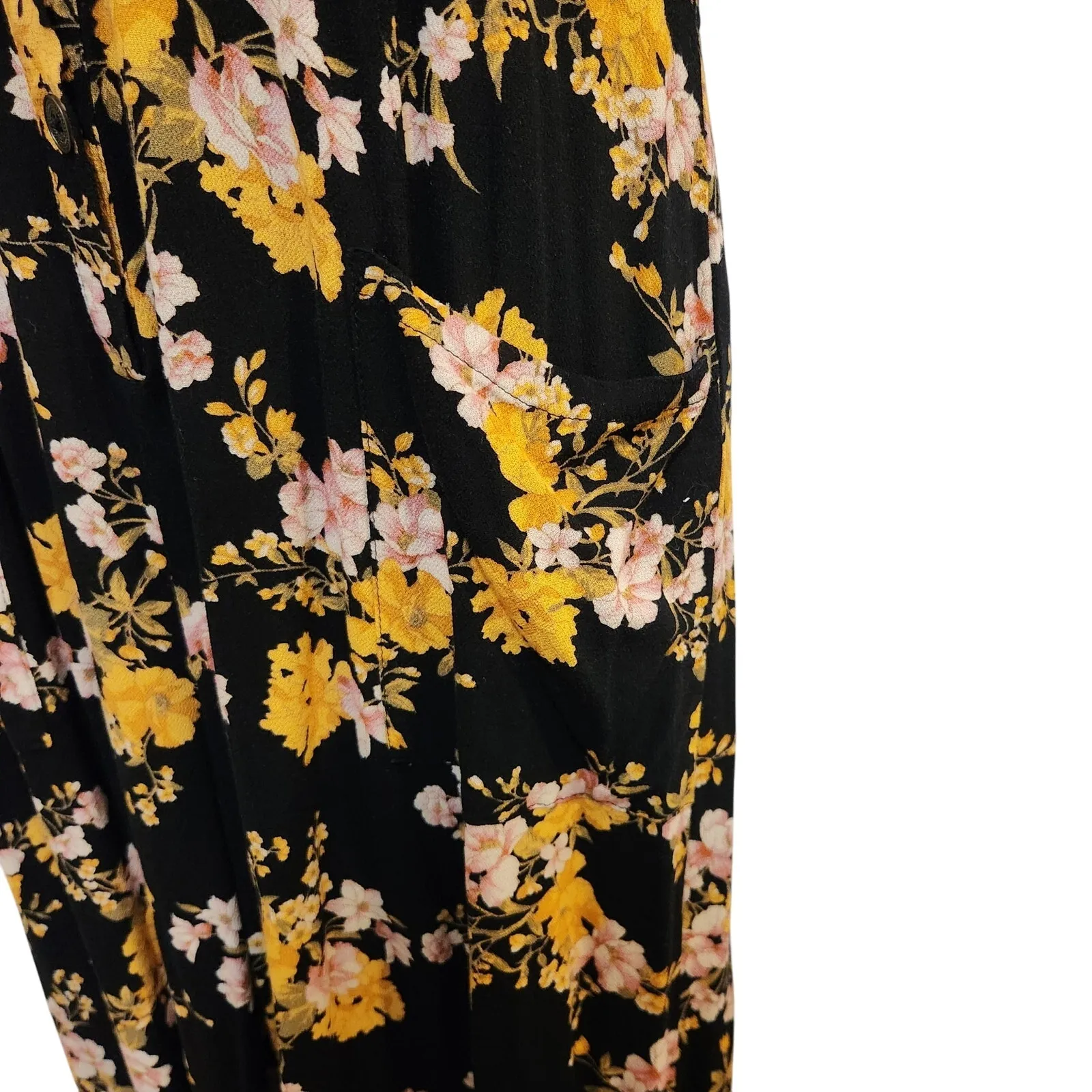 Xhilaration Flutter Sleeve Floral Jumpsuit V-Neck Black Yellow Size Large - Image 10