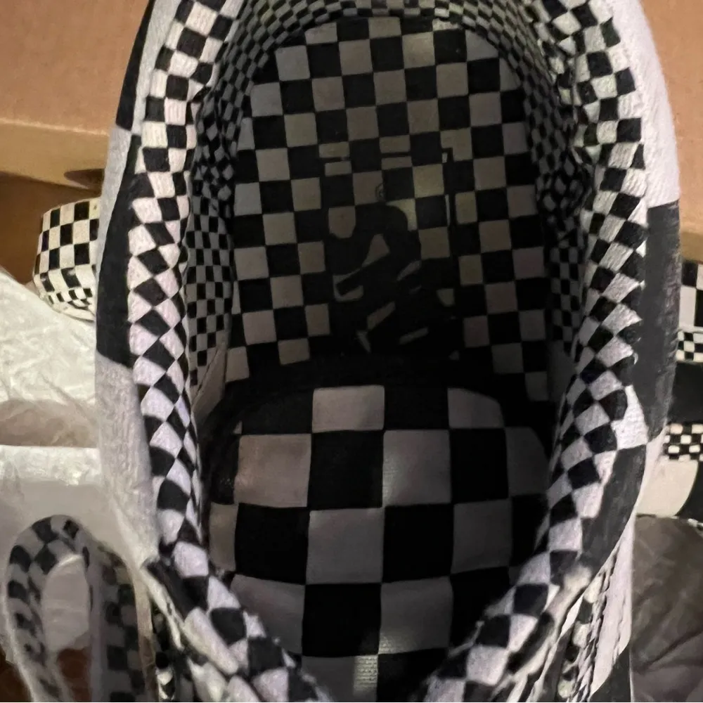 Vans checkerboard on checkerboard - Image 3