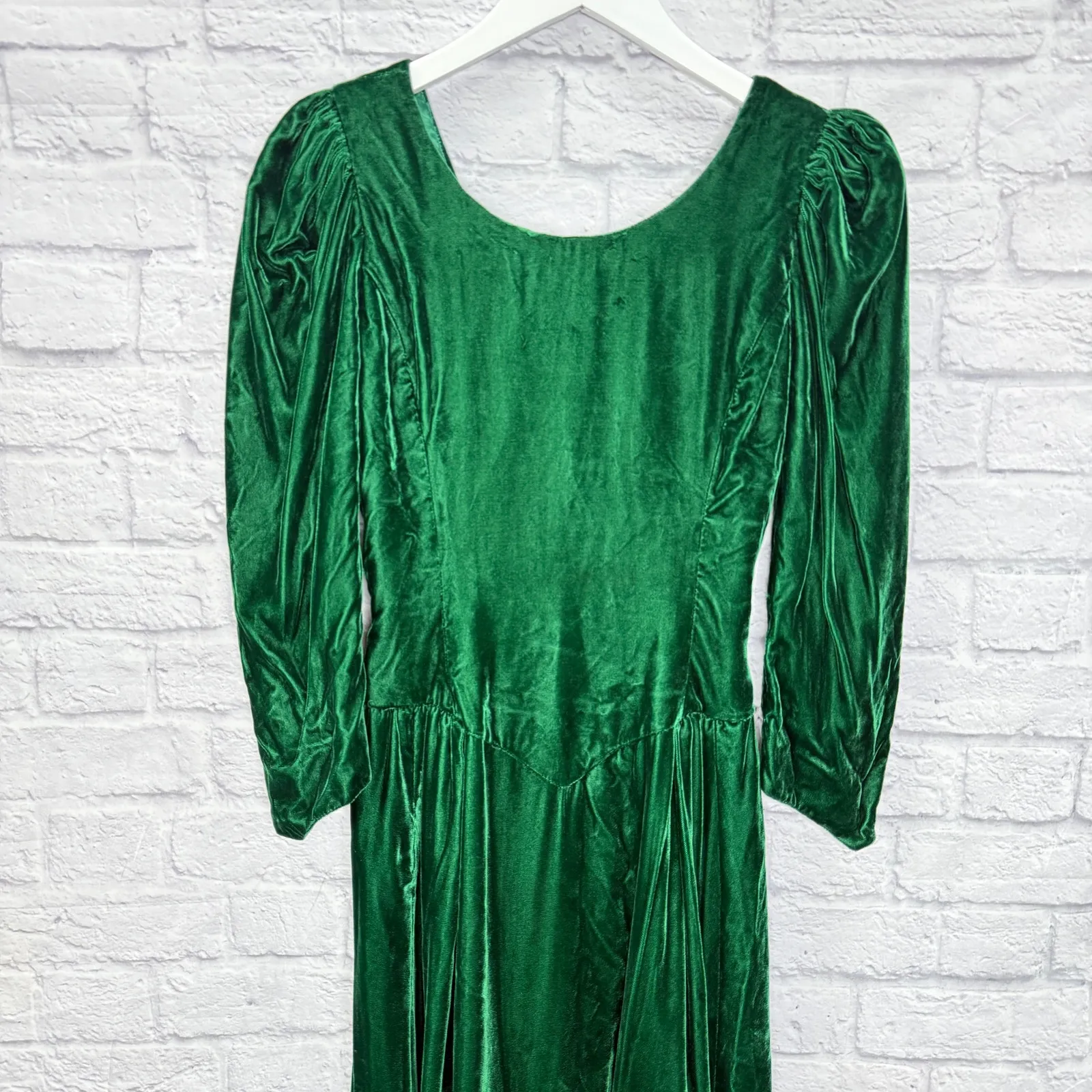 Vintage 80s Emerald Green Velvet Dress Puff Sleeve Princess Waist Open Back Sz S - Image 2