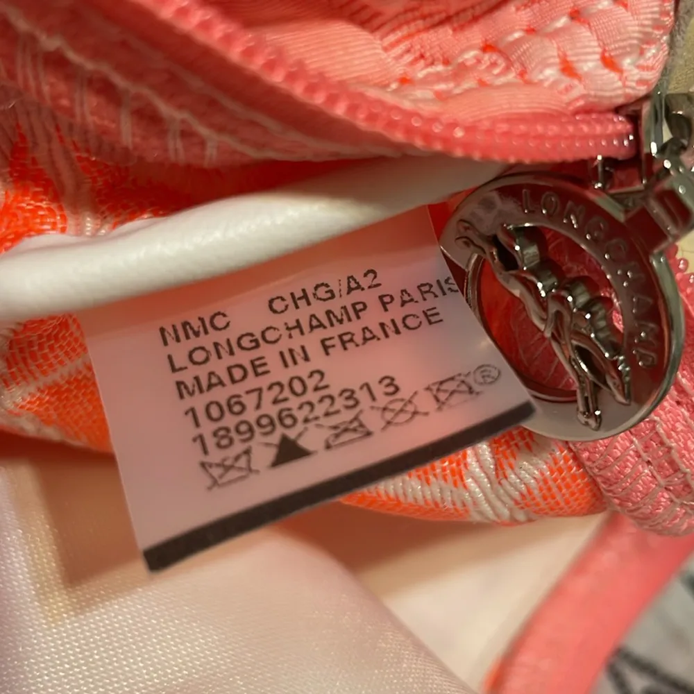 Longchamp Pink Quilted Tote Bag - Image 15