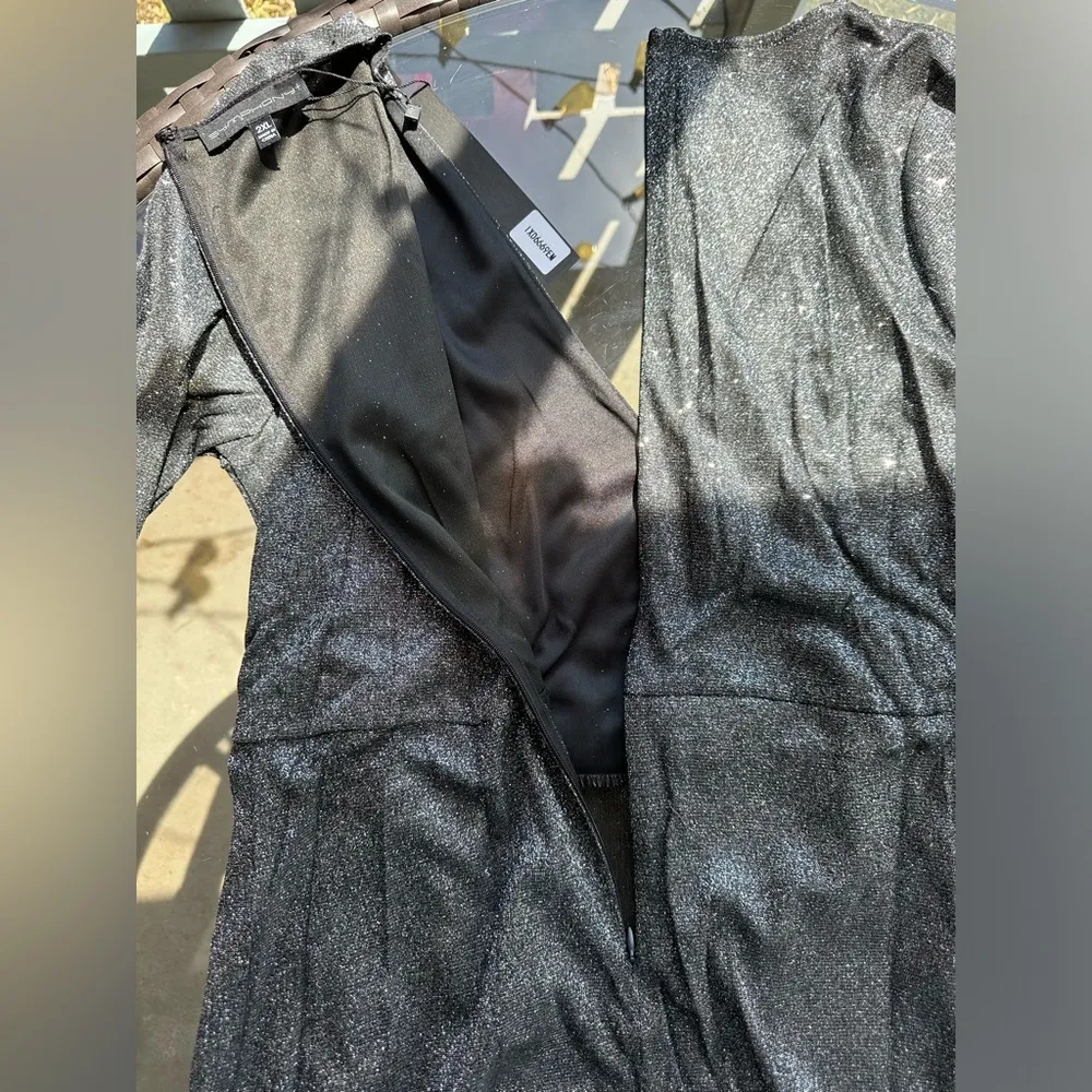 Symphony Shimmer Belted Asymmetrical Flare Hem V-neck Dress Black/Silver Size 2X - Image 13