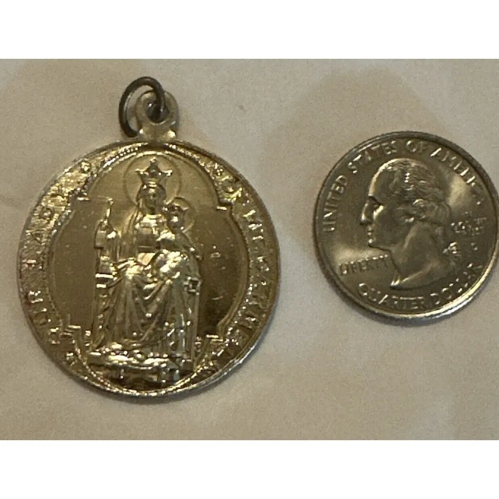 Our Lady Of Mt Carmel Franciscan Friars Religion Medal Pendant VTG Mt. Vernon - Image 2