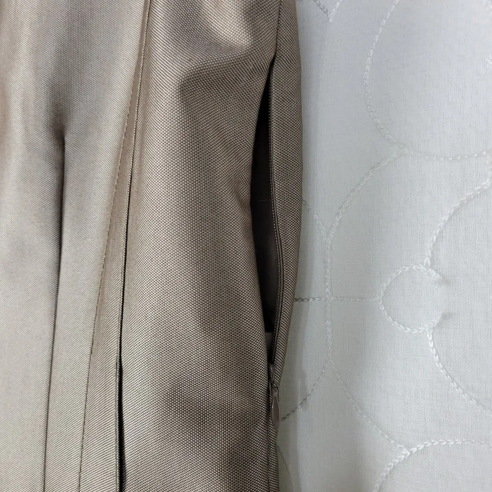 Calvin Klein Dress 8 Taupe Metallic Sleeveless Sheath Lined Career Tailored NEW - Image 3