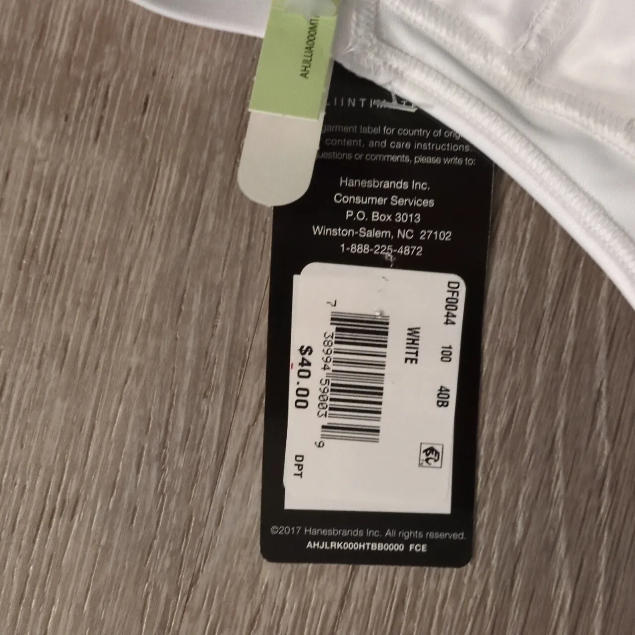 Bali White Classic Support Cool Comfort Fabric Bra Size 40B - Image 7