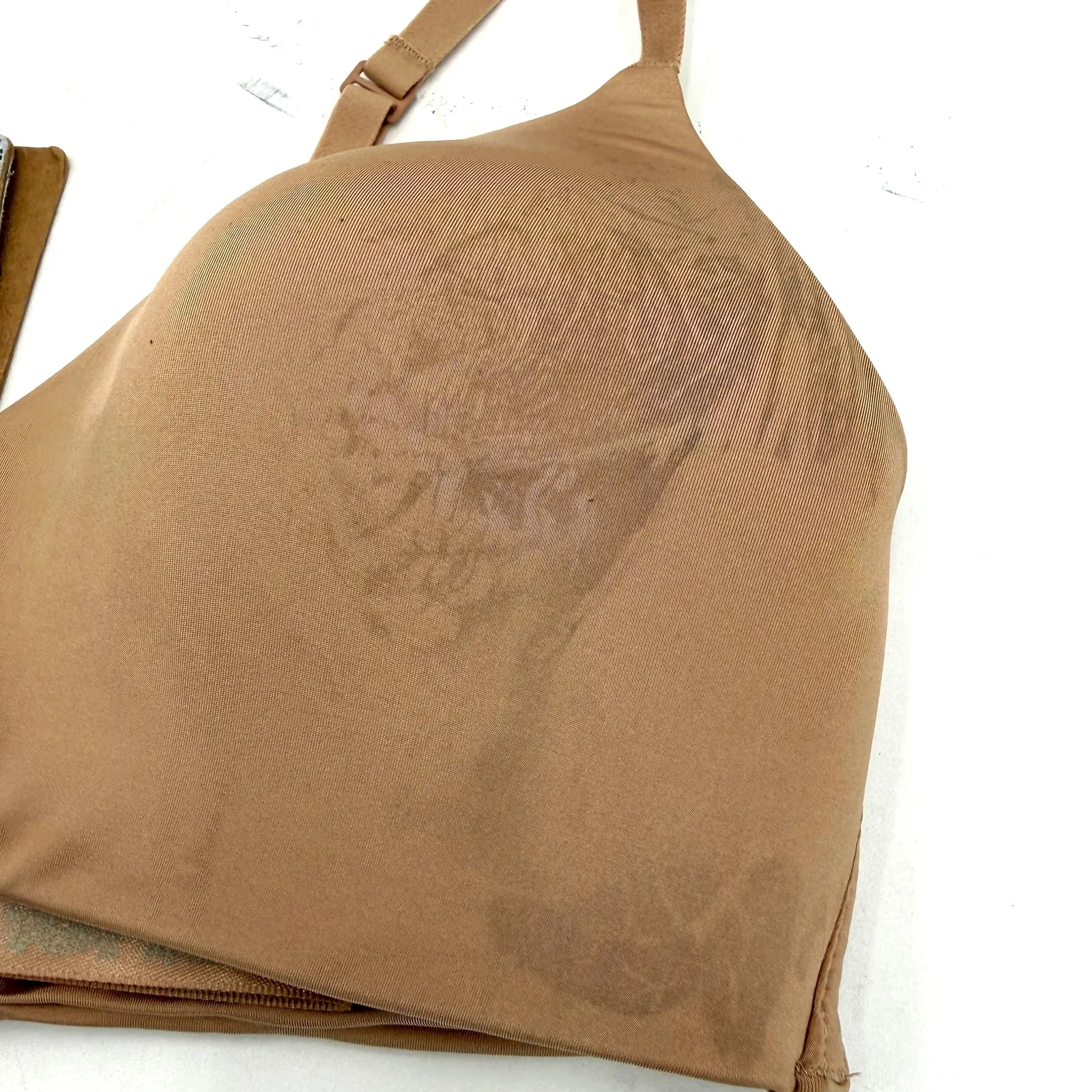 SKIMS  Wireless Form T-Shirt Bra Clay Size 36B - Image 2