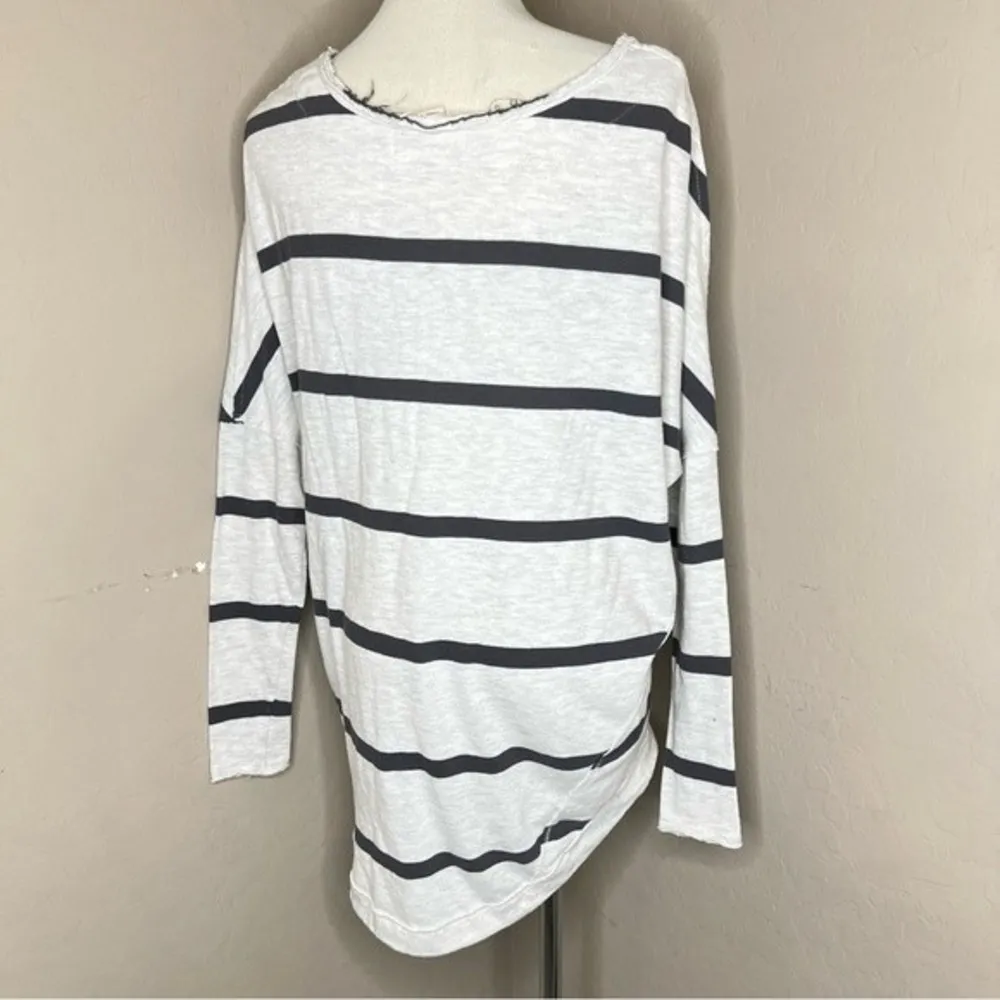 We The FREE PEOPLE Oversized Grey Upstate Striped Top - Image 5