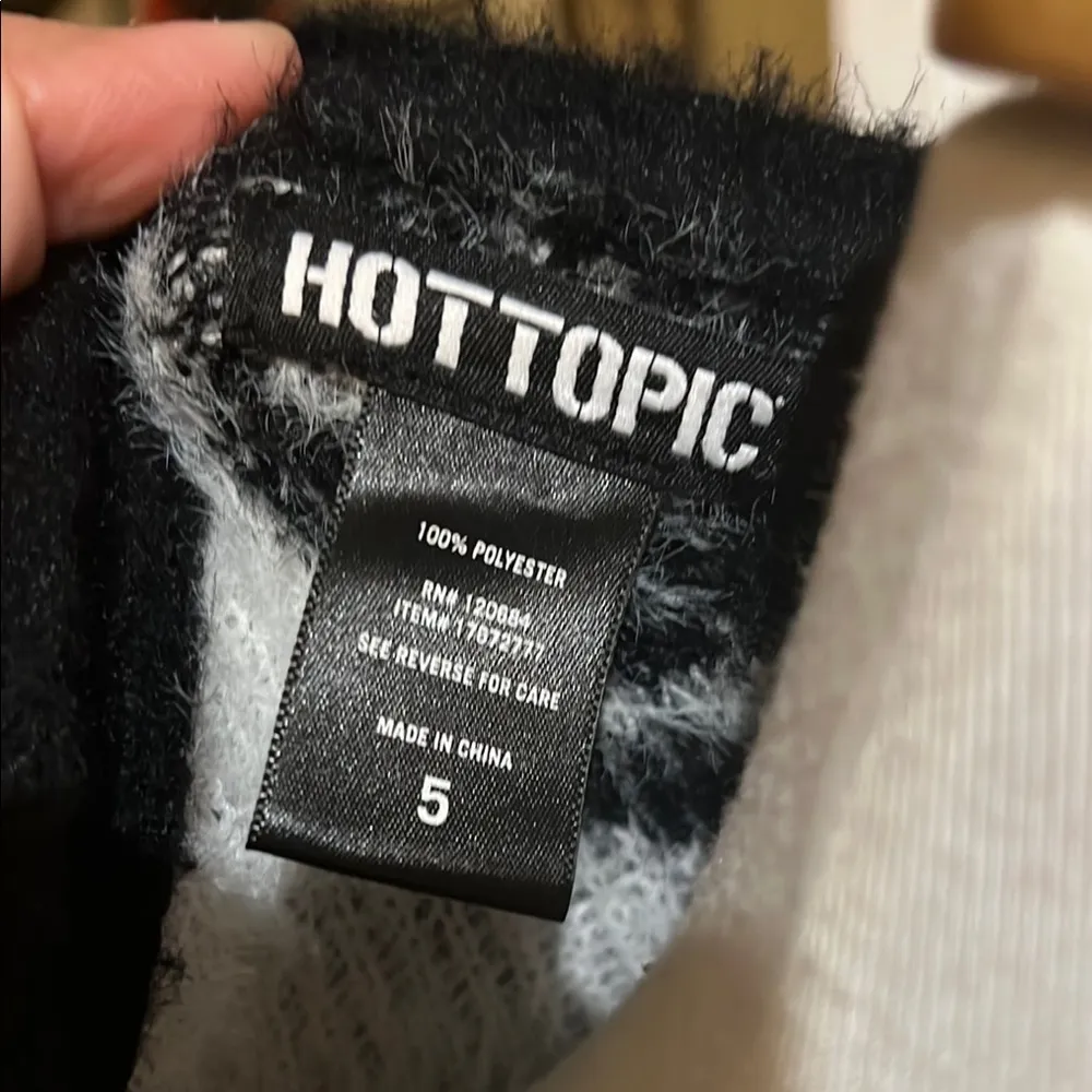 Hot Topic fuzzy Black and White Skull Pattern Sweater - Image 3