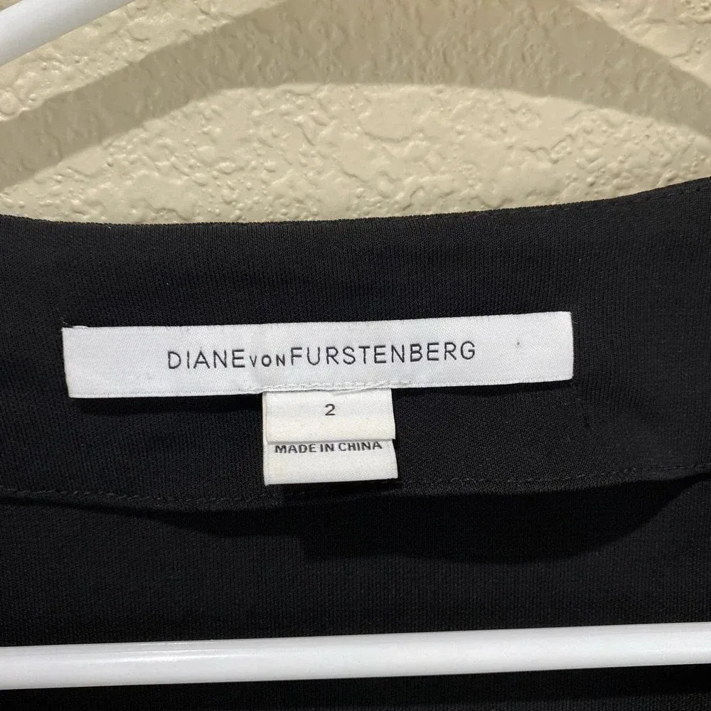 DIANE VON FURSTENBERG Valerie Dress Black Floral Size 2 Wrap Silk Blend - Image 5