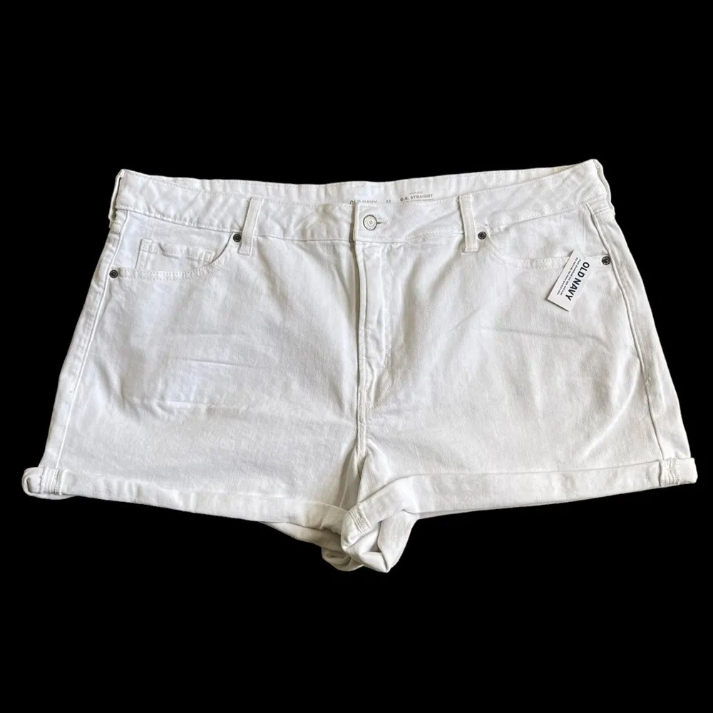 Old Navy Women’s High-Waisted OG Straight White Cuffed Jean Shorts Plus 22 - Image 3