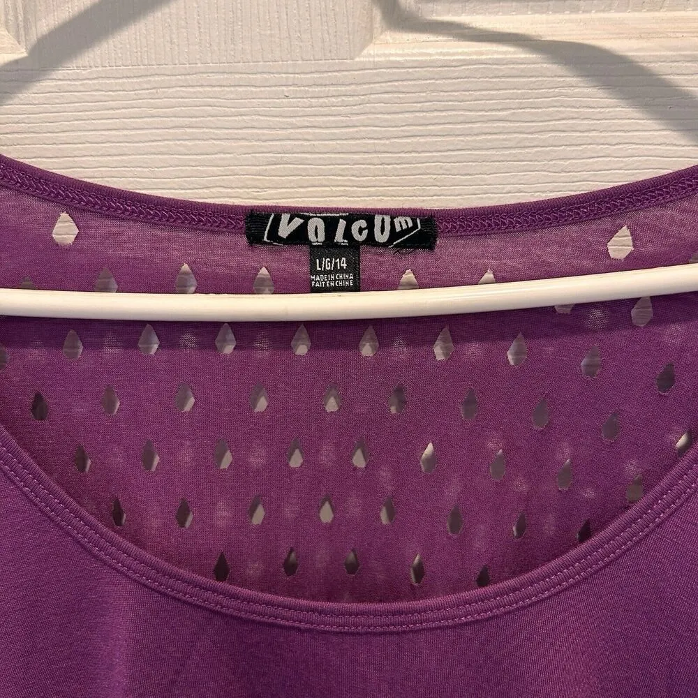 Volcom Women's Large Purple Long Sleeve Shirt Size Large Lightweight‎ Cut Outs - Image 3