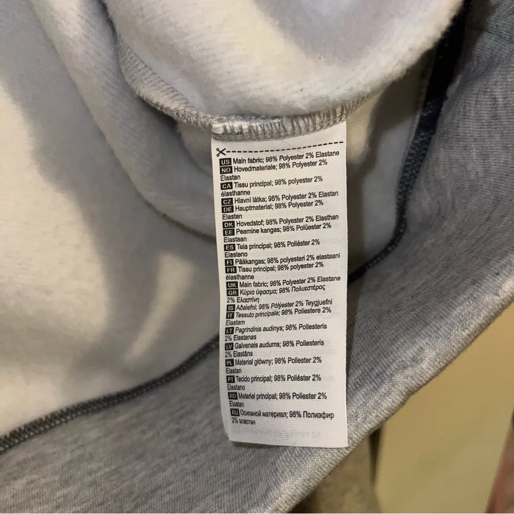 Kari Traa Gray and Black Netting Hoodie Size: Small - Image 4