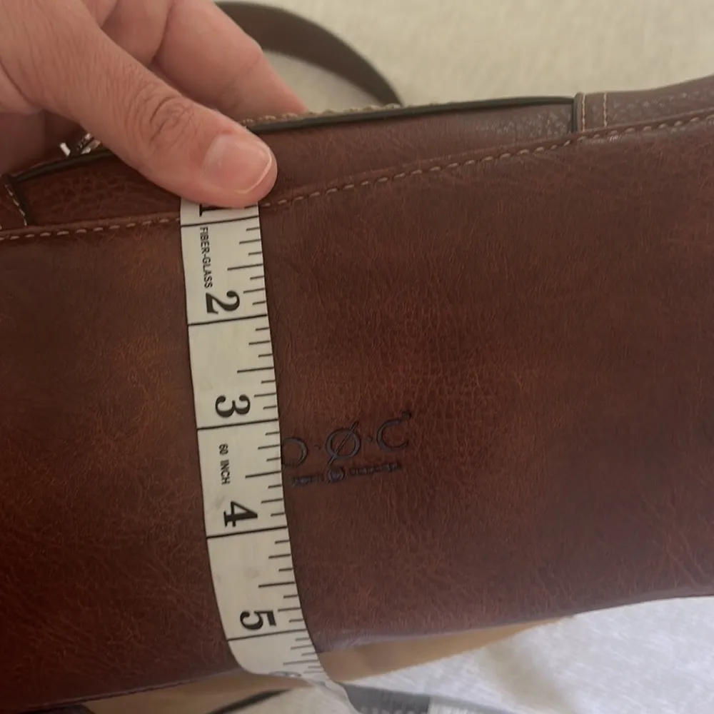 BOC Born Cronton crossbody Vegan leather purse Multiple Pockets Tan Brown 🔷 - Image 9