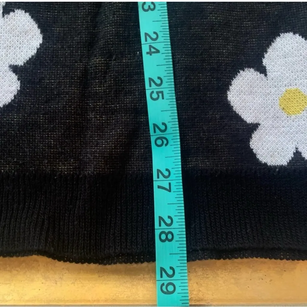Vintage Sweater | y2k 90s Daisy sweater | Hippy Cottagecore | Indie Black Size L - Image 5