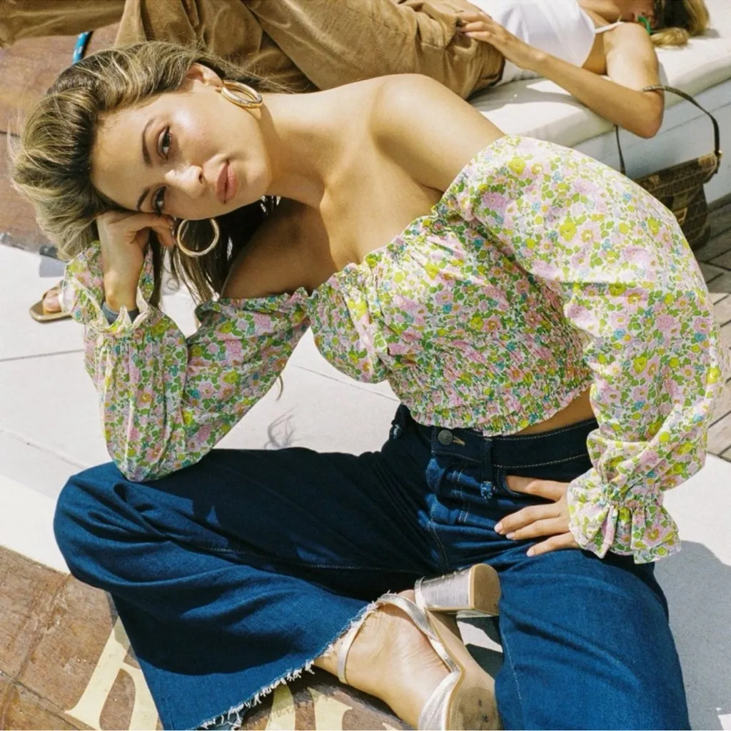 WITH JÉAN Fonda Top, Pansies, Medium - Image 4