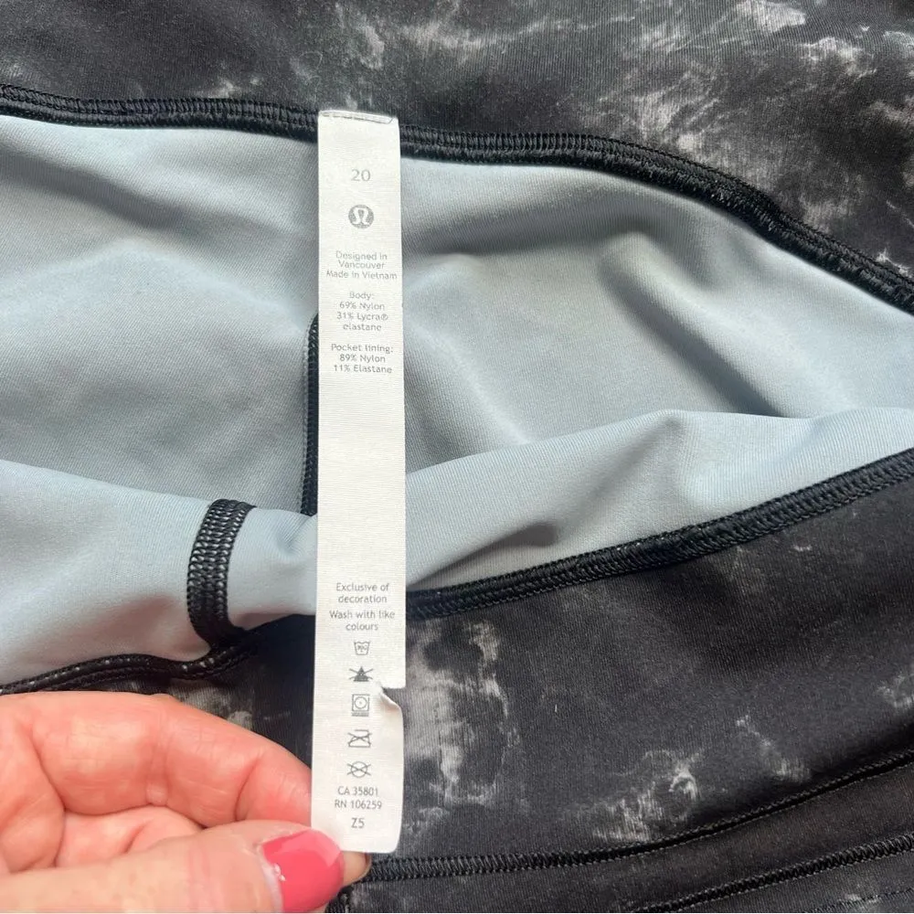 Lululemon Swift Speed High-Rise Crop 21" in Aquila Black Multi Size 20 - Image 8