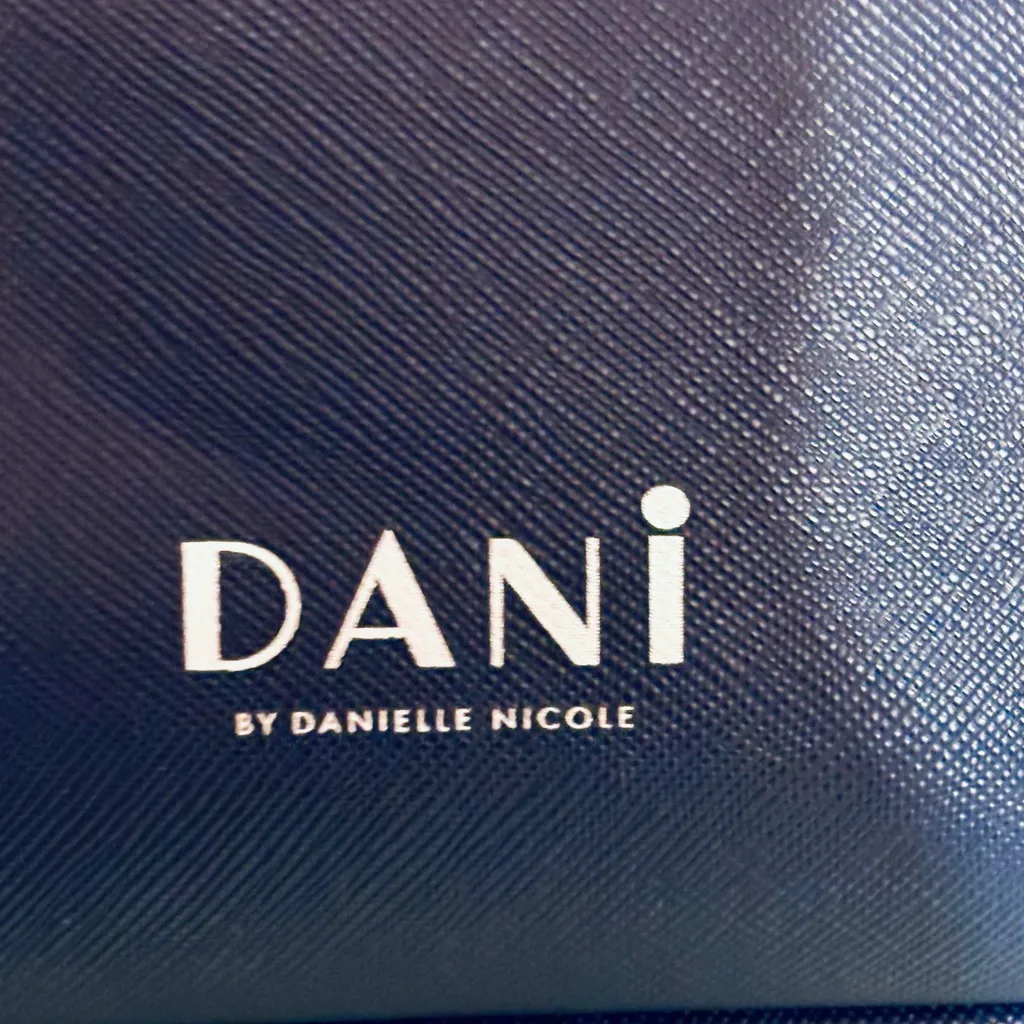 DANI By Danielle Nicole Navy Blue Cinderella purse handbag shoulder bag - Image 2