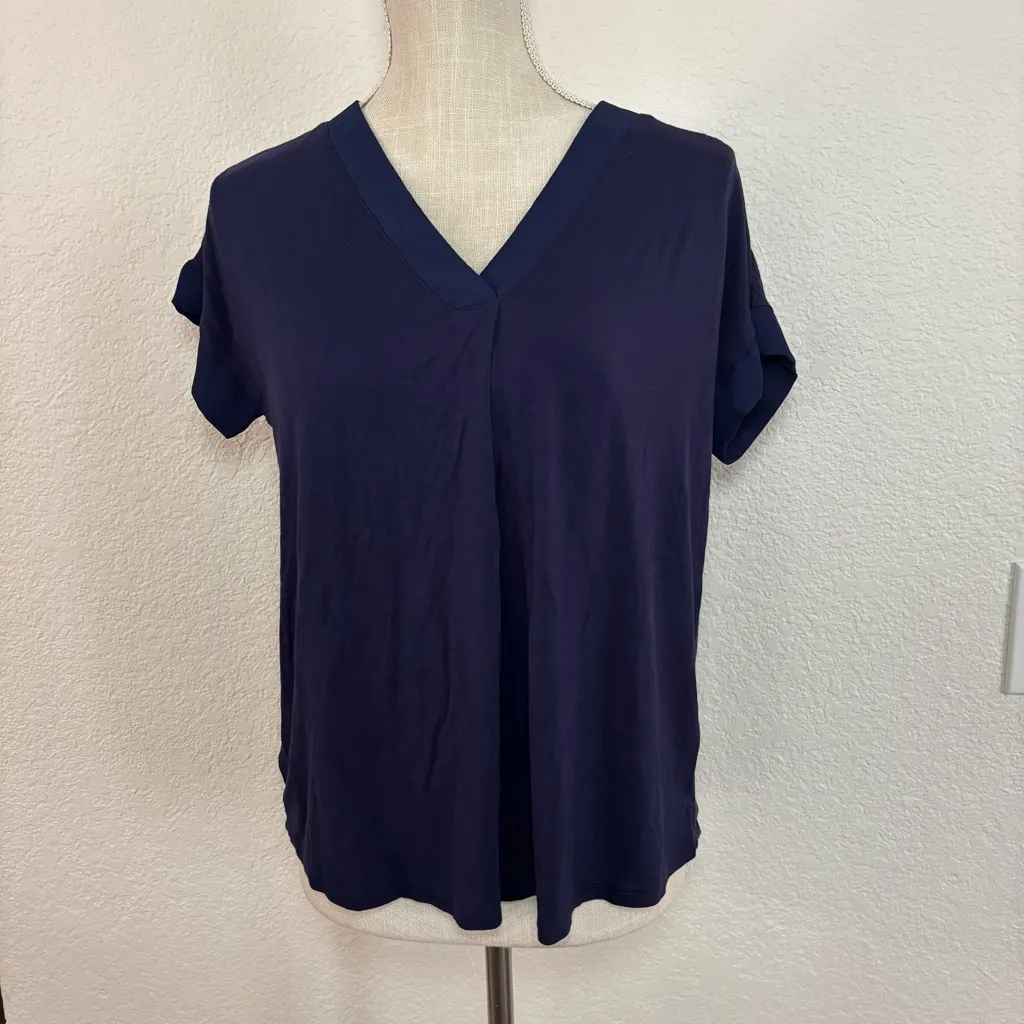 Cable & Gauge Navy V-Neck Short Sleeve Tee - Image 3