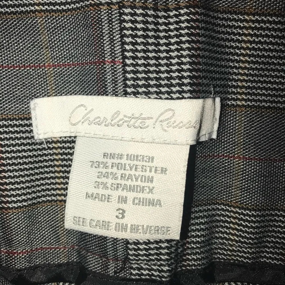 CHARLOTTE RUSSE GRAY PLAID SHORTS STRETCH SIZE 3 - Image 3