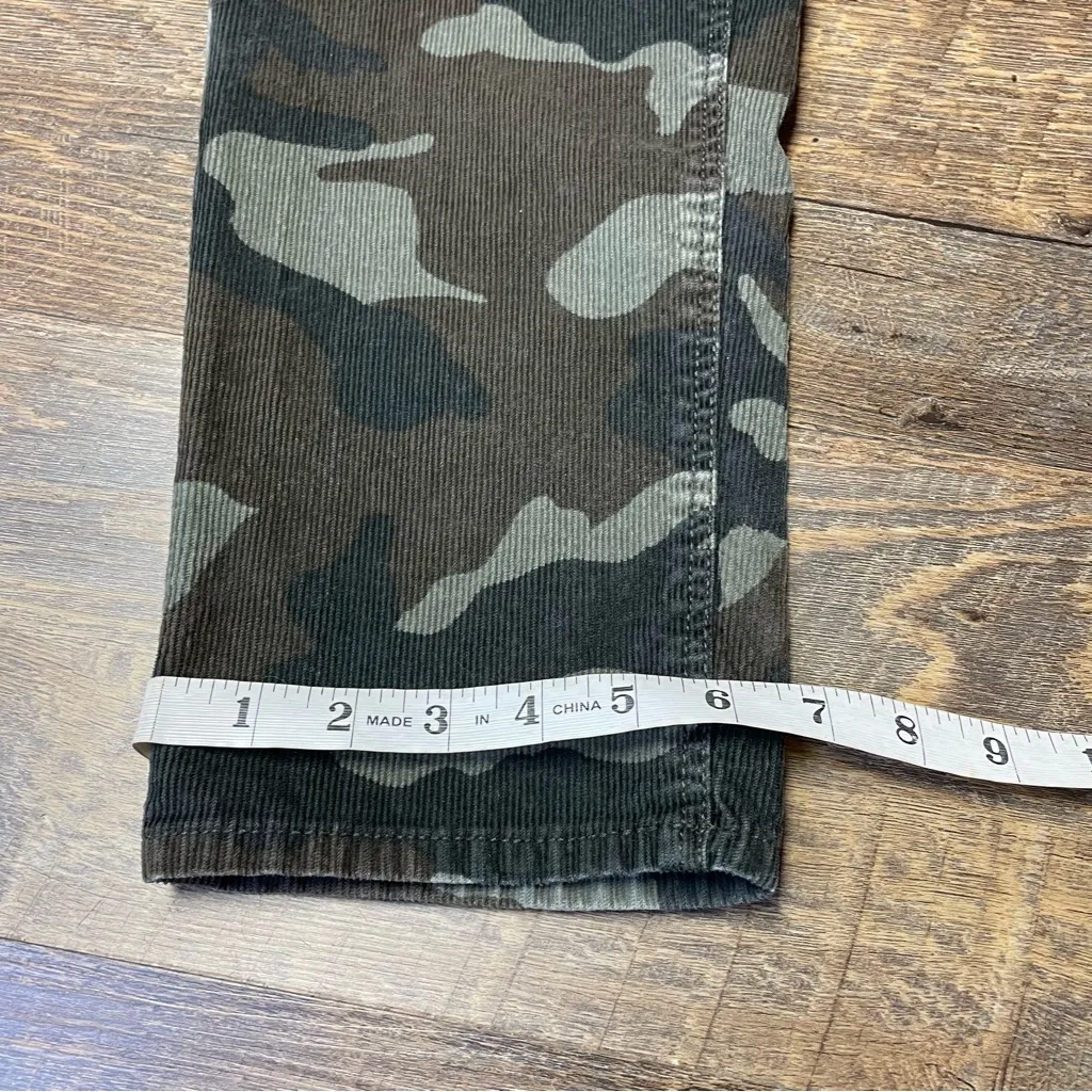 American Eagle Green Camo Corduroy Super Stretch Mom Jean Pants Womens Size 6 - Image 6