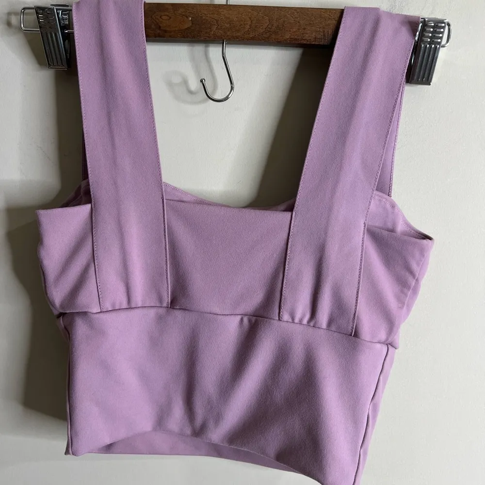 Dazy padded sports bra crop top size small Purple - Image 5