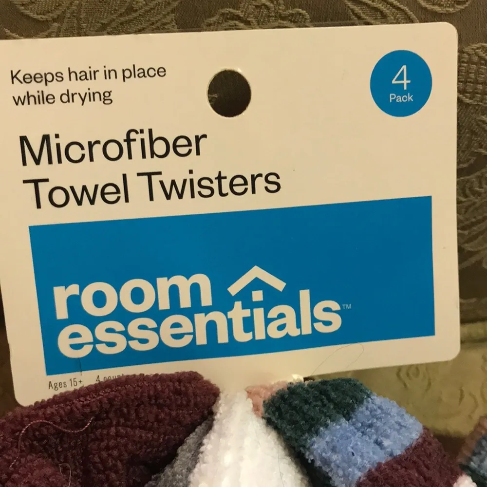 NWT Room Essentials 4 Pack Towel Twisters - Image 3