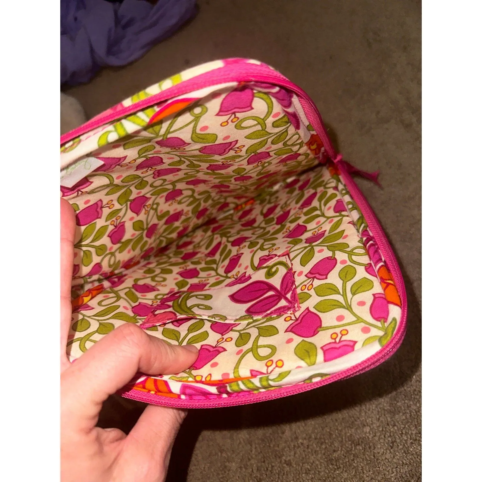 Vera Bradley tablet bag - Image 2