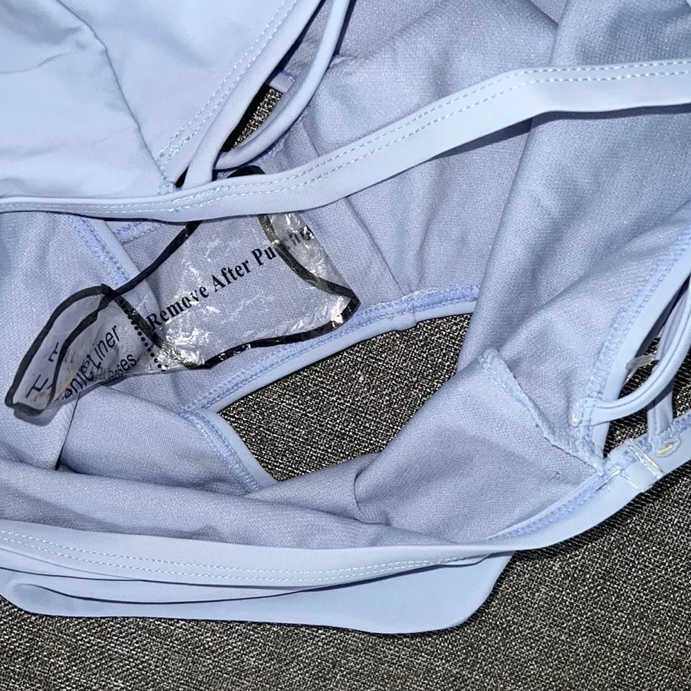 READ *Baby Kentucky Blue 2pc Bikini Swimsuit Plus Size XL  Swimwear - Image 2