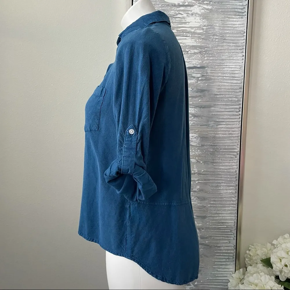 Style Envy Women’s Blue Button Down Shirt Size M Size M - Image 4