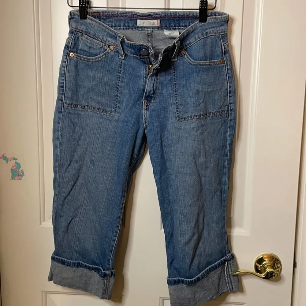 Levi’s capris 515 size 6 - Image 2
