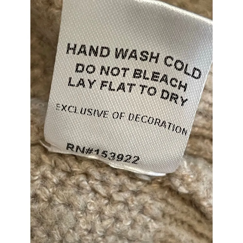 See and Be Seen Array of Flowers Embroidered Tan Sweater Medium - Image 11