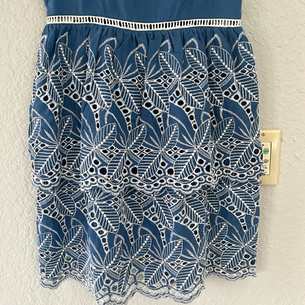 Embroidered dress - Image 3