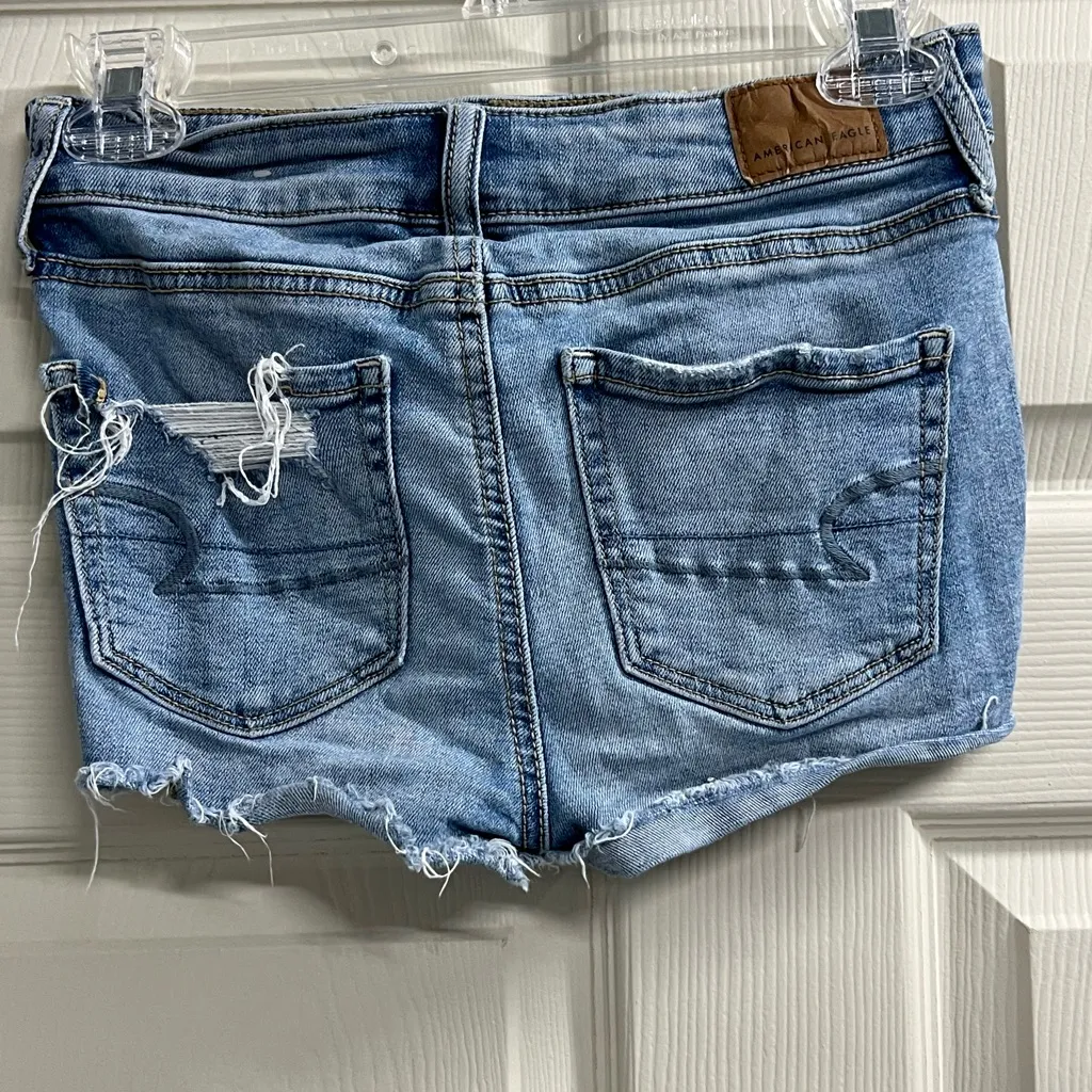 American Eagle Hi-Rise Shortie Jean Short Super Stretch Cutoff - Size 00 - VGUC - Image 2