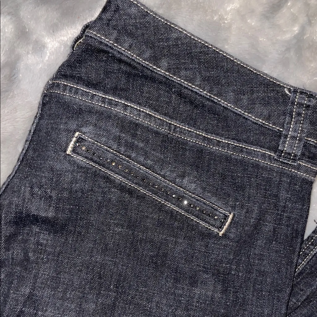 White House Black Market Dark Wash Blue Flare Jeans - Size 6R - Image 6