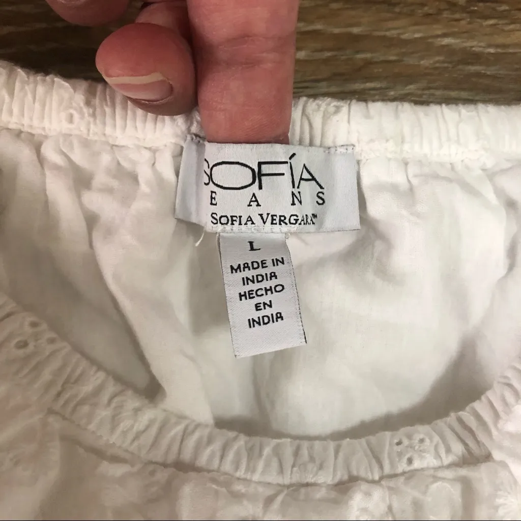 Sofia Eyelet Off - Image 5