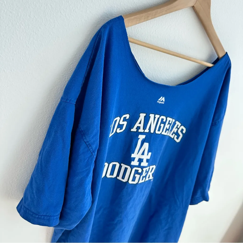Los Angeles Dodgers off-the-shoulder t-shirt - Image 4