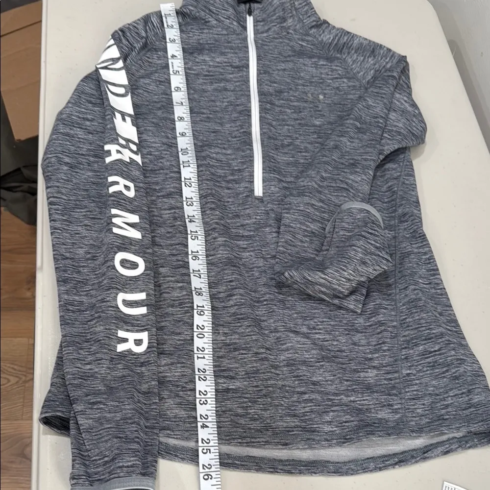 Under Armour Gray Quarter-Zip Sweatshirt Size Medium EUC - Image 7