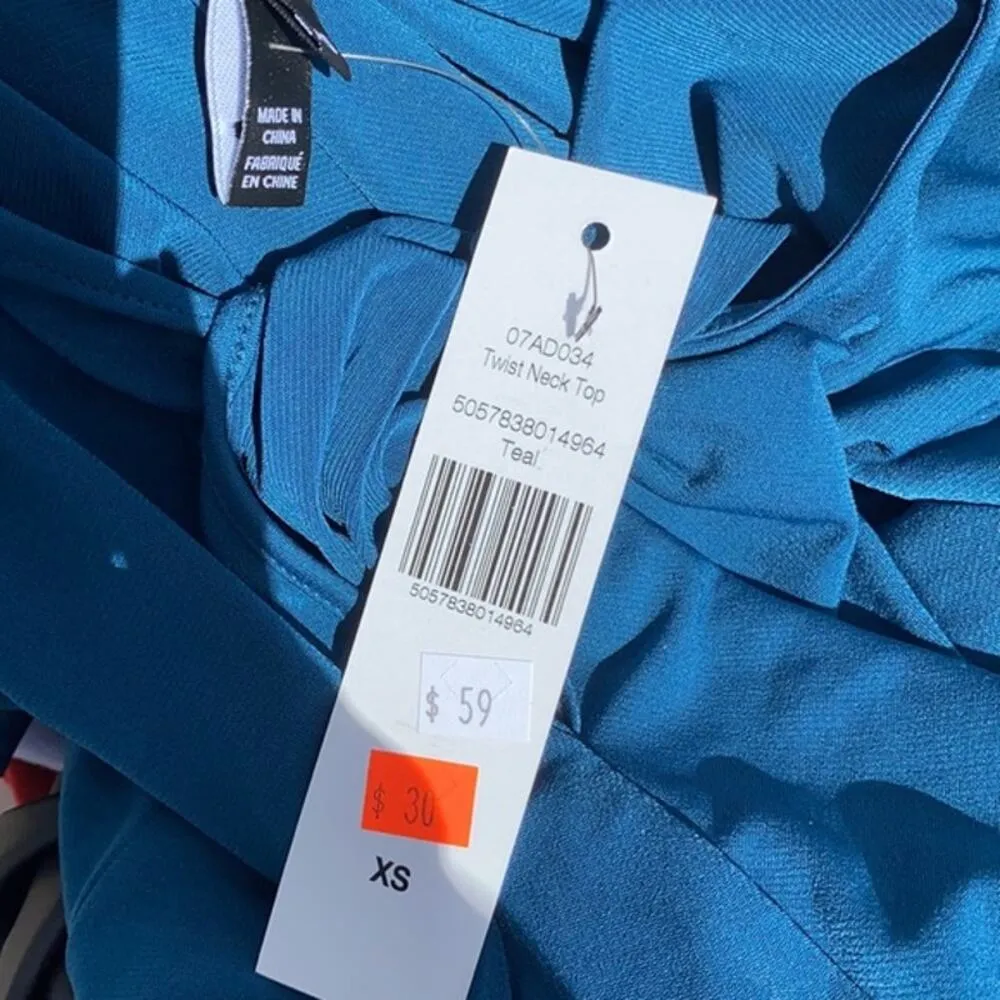 Long Tall Sally Teal Twist Neck Top NWT Size XS Blue - Image 7