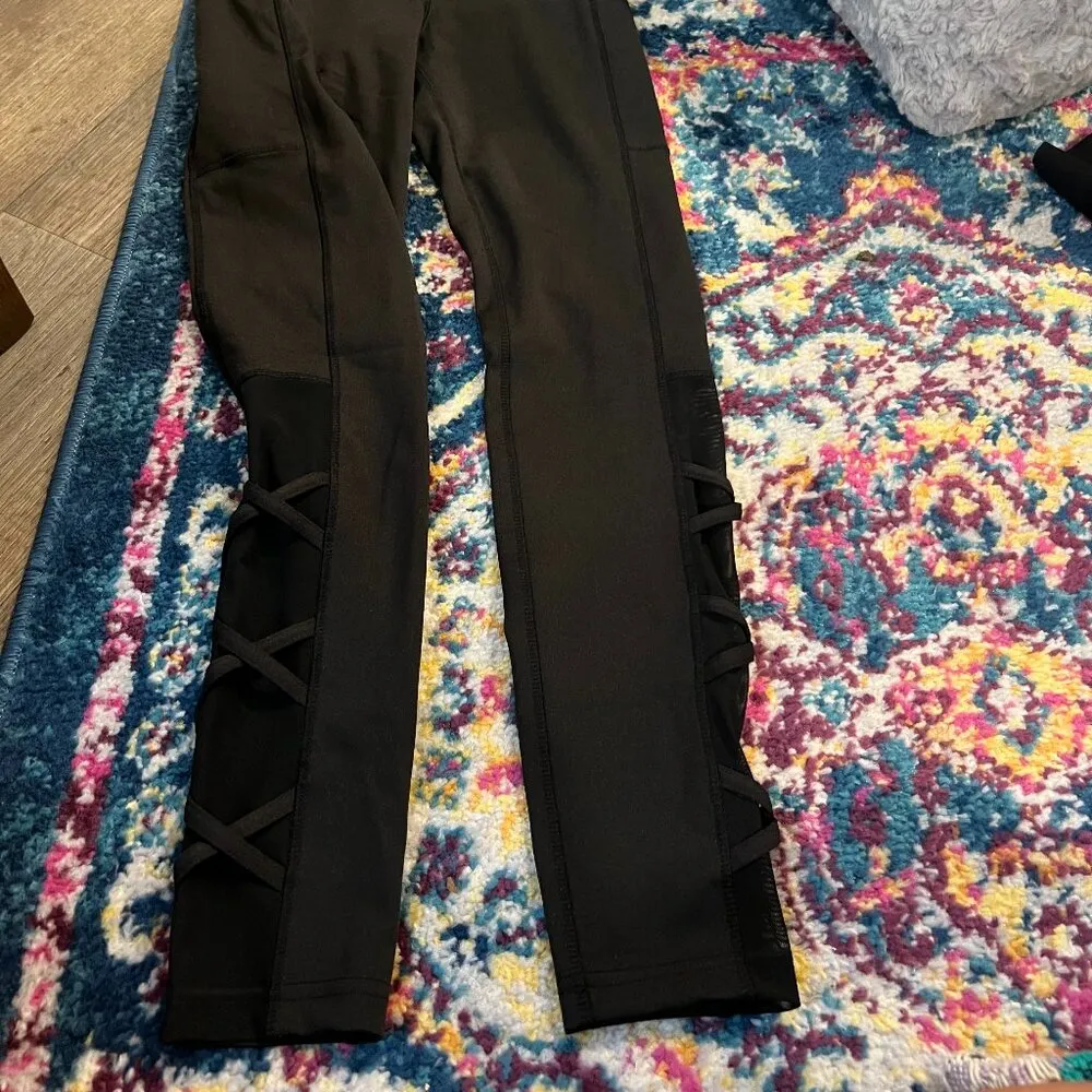 Popfit  xs black leggings - Image 2