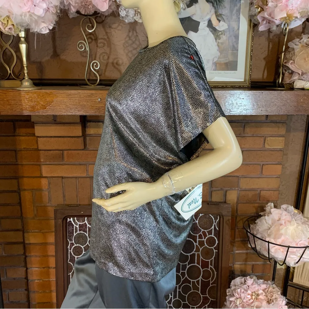 VINTAGE 1980'S J.S. NEAL SILVER AND BLACK SPOTTED DOLMAN SLEEVE BLOUSE NWT (L) Size L - Image 4