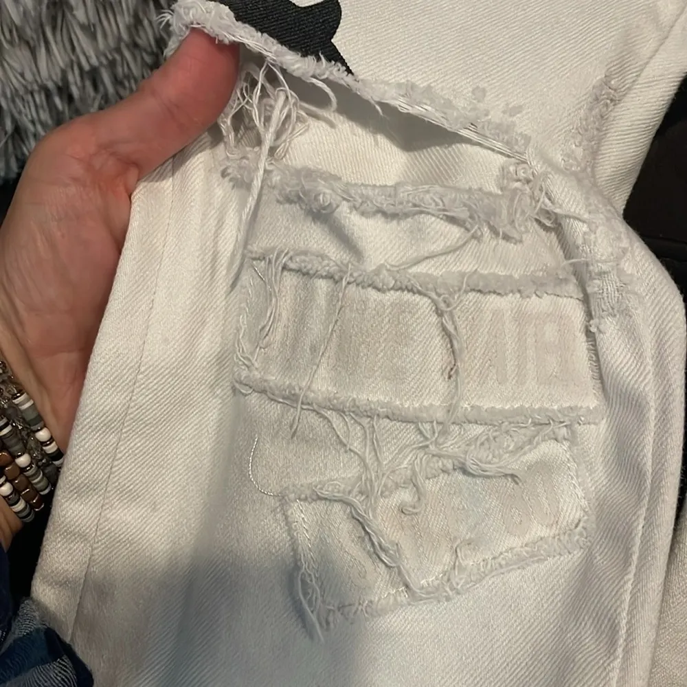 ZARA BASIC “Limited Edition” White Design Jeans Size 4 - Image 10