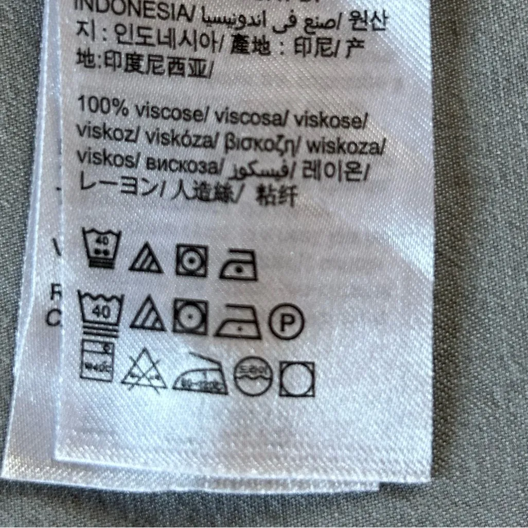 Calvin Klein Gray Long Sleeve Blouse - Image 7