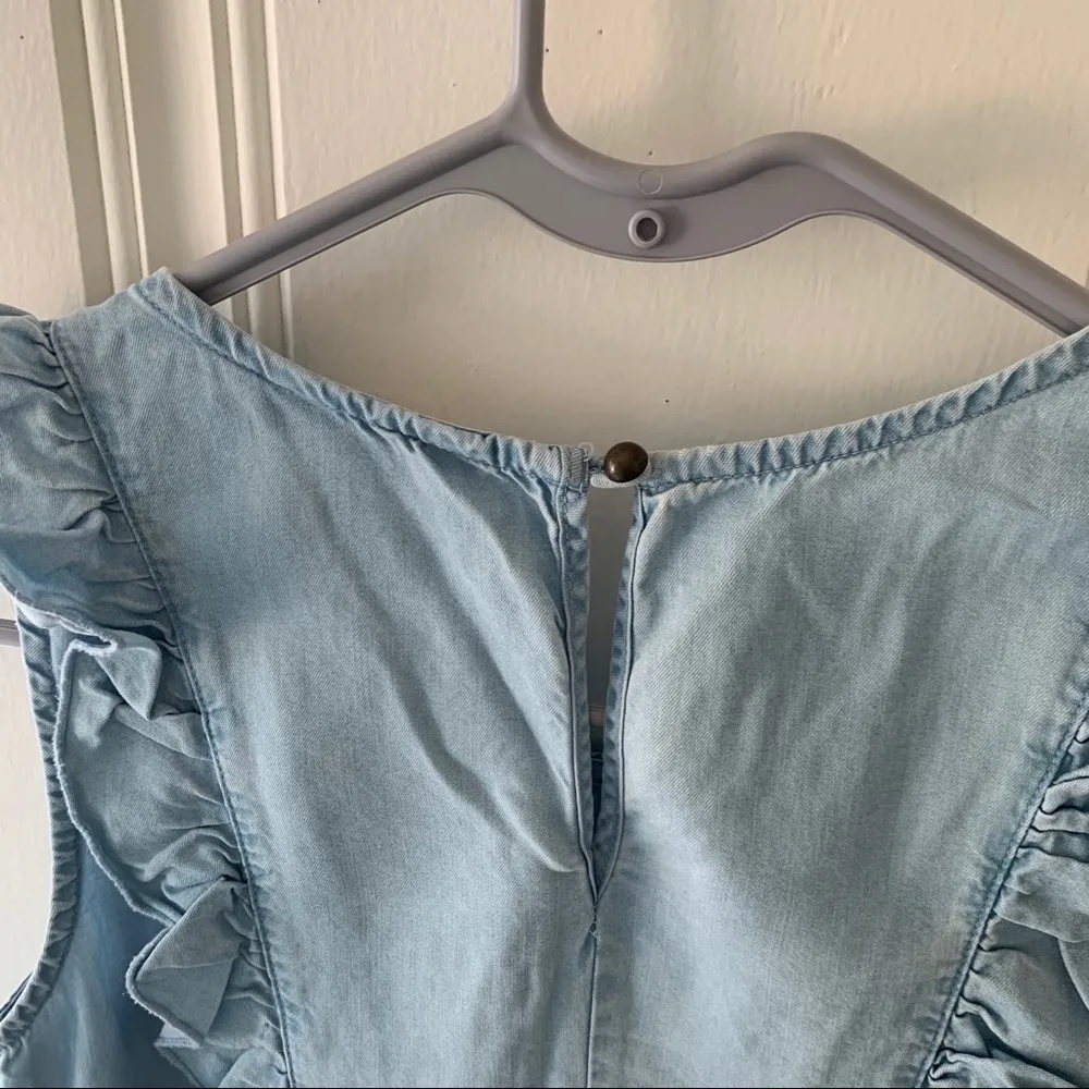 Arizona Baby Blue Chambray Denim Ruffle Sleeveless Blouse XSmall - Image 6