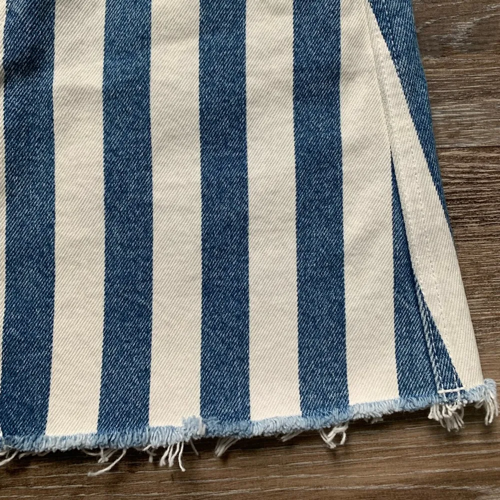 Abercrombie & Fitch Denim & White Striped Natural Rise Raw Hem Mini Skirt 26 2 - Image 2
